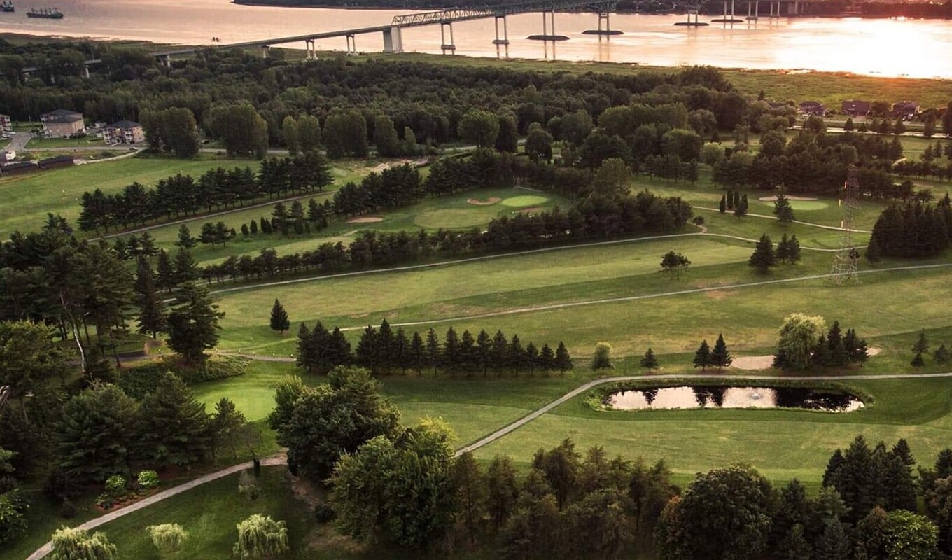 Auberge Godefroy - Terrain de Golf